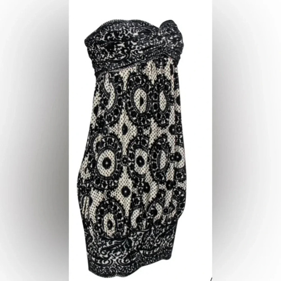 Diane von Furstenberg Black Cream Print Velvet Strapless Dress Women XS - Picture 2 of 9